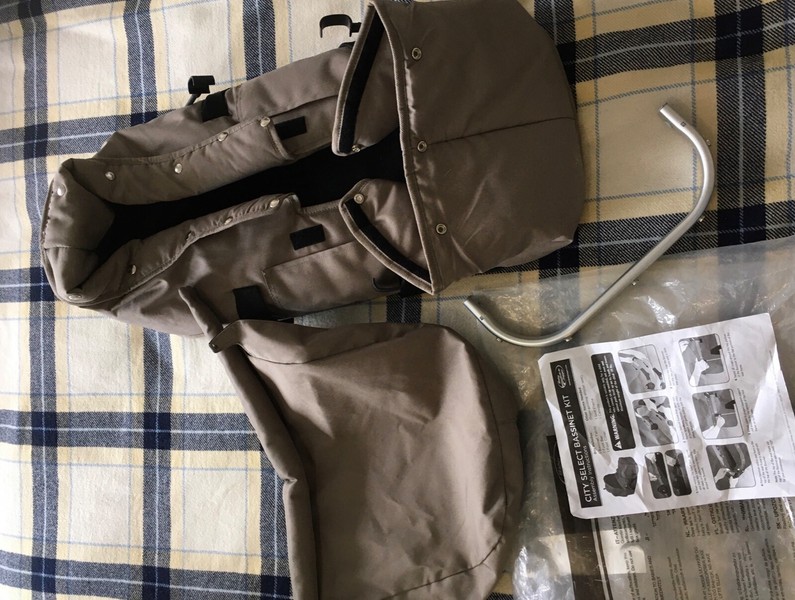 city select bassinet foot bar