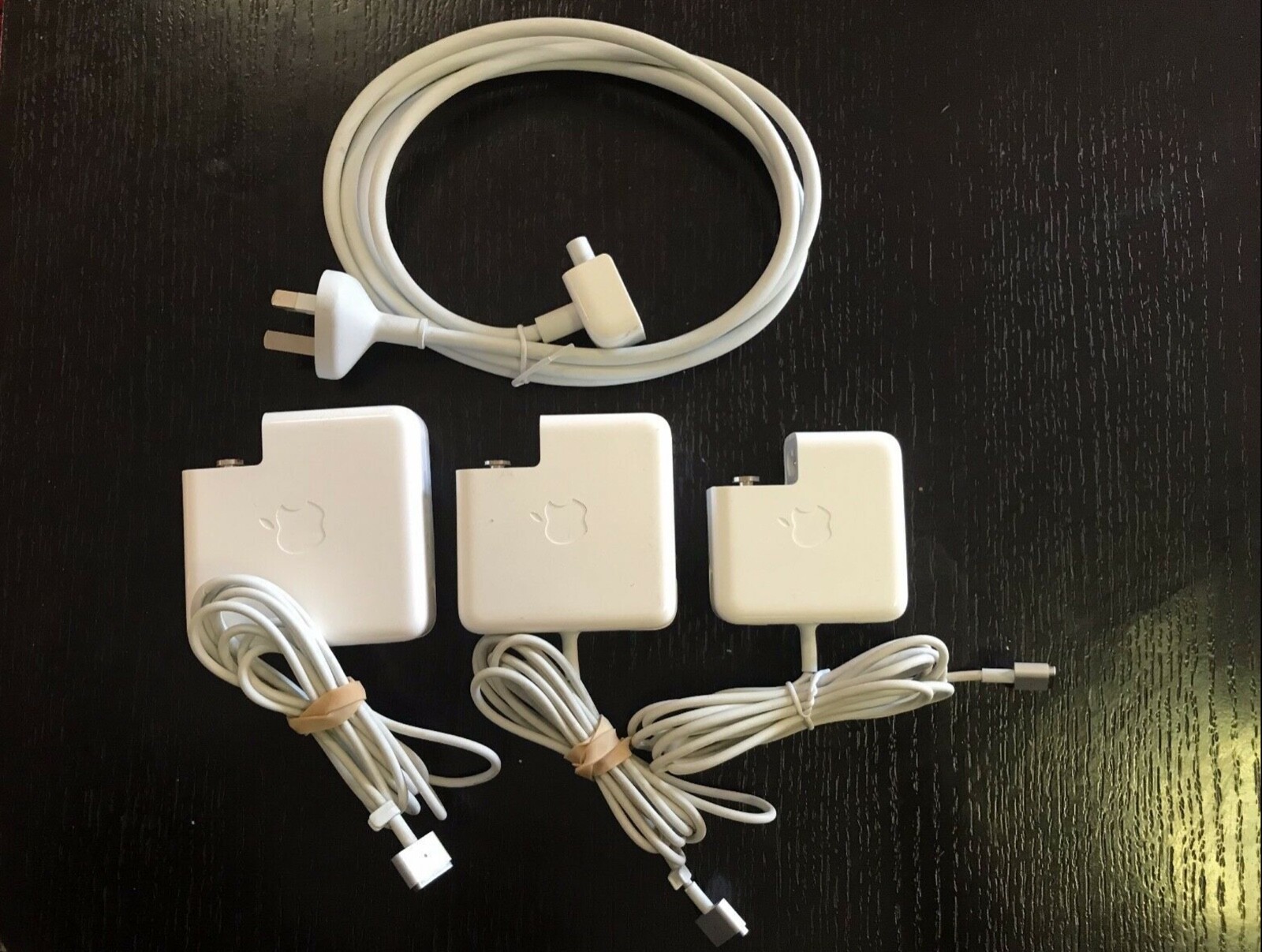 MacBookアクセサリー Apple 45W MagSafe 2 Power Adapter $_57.JPG?set_id=8800005007