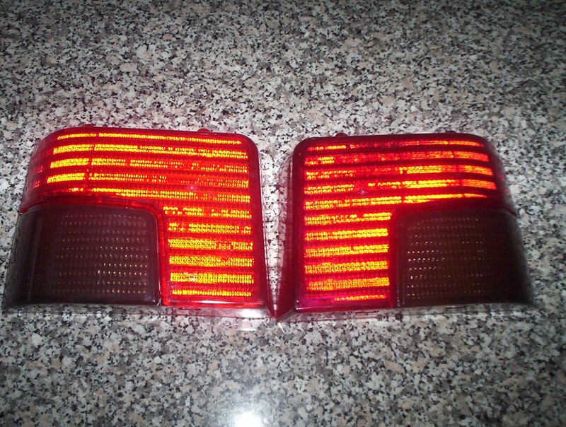 Cabochons Feux ArriÃ¨Res Gauche Et Droit 205 Phase 2