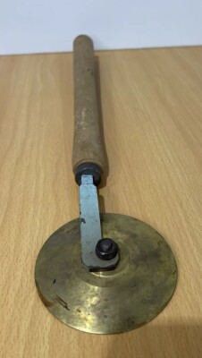Bookbinding Leatherwork Roll Line Wheel Emboss Crease Line Hand Tool￼