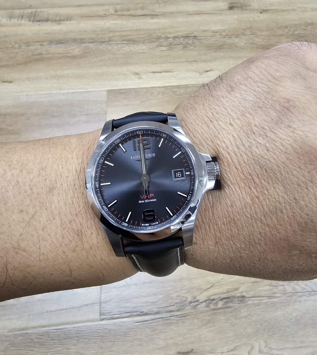 Pre-owned Longines Conquest 41 Mm Quartz Mens Watch L3.716.4.56.2 - With Tag