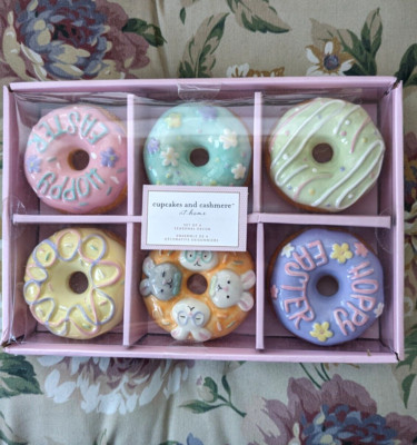 Cupcakes and Cashmere EASTER Bunny Pastel Iced Ceramic Donuts Set Of 6 NEW