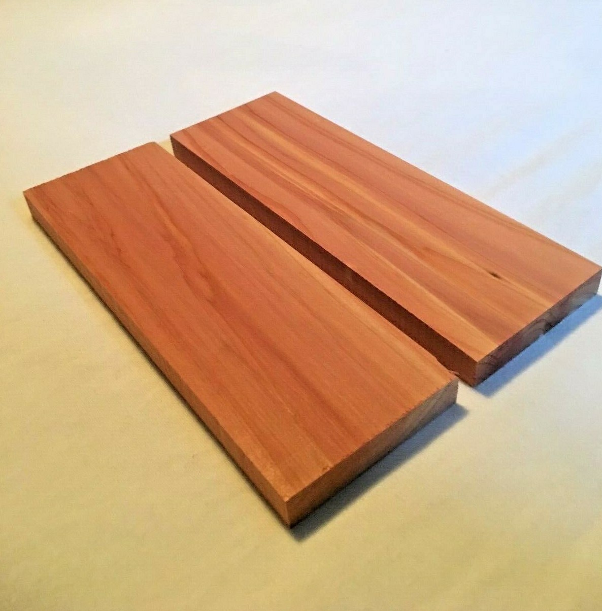 RED CEDAR KNIFE SCALES FOR YOUR KNIFE HANDLES VERY PRETTY-3/8