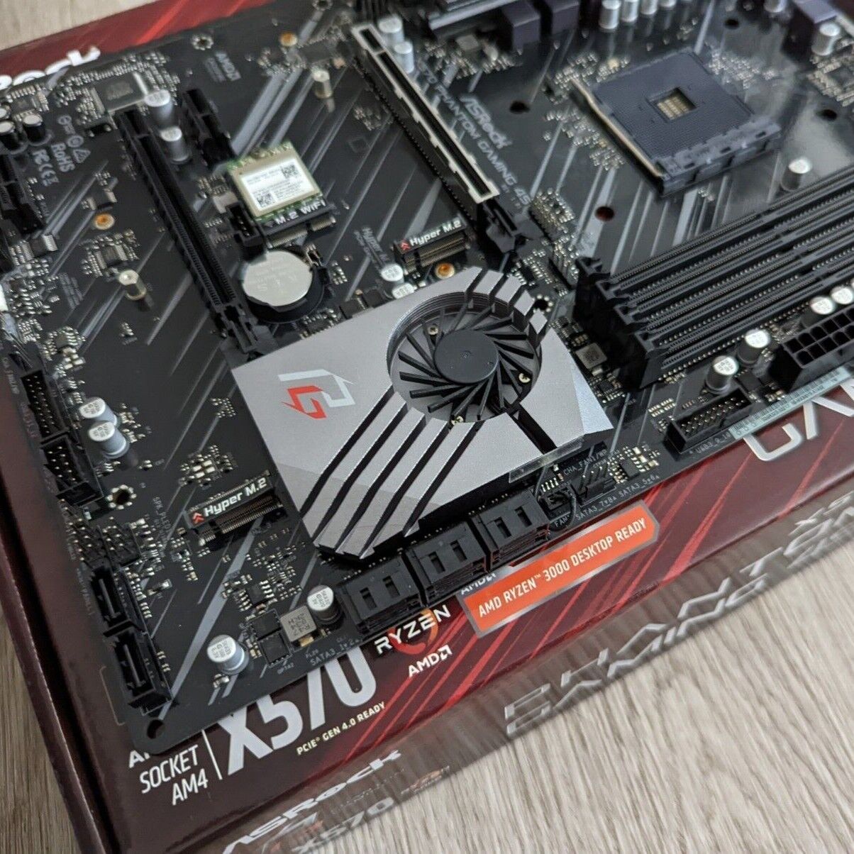 материнская плата asrock x570 phantom. материнская плата asrock x570 phantom gaming. слот м 2. X570 phantom gaming. Asrock x570 phantom.