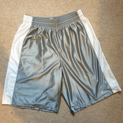 rn 56323 nike shorts
