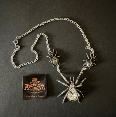 Spidraphile Pendant Pewter Alchemy Gothic