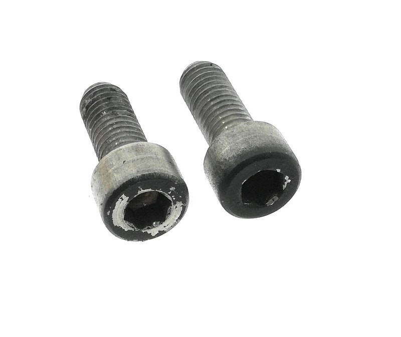 2002 Triumph Sprint Oem Left Front Foot Peg Bolts T3050321