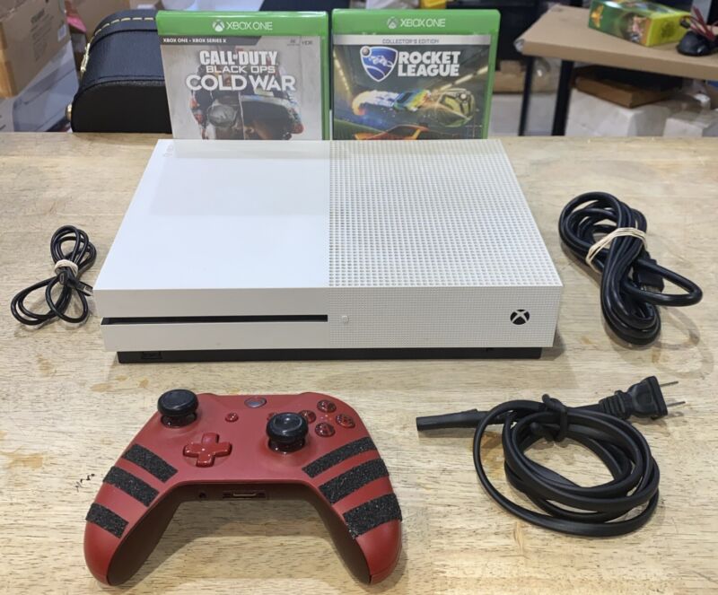 Microsoft Xbox One S White Game Console #1681  W/ 1 Controller, 2 Games, Cords