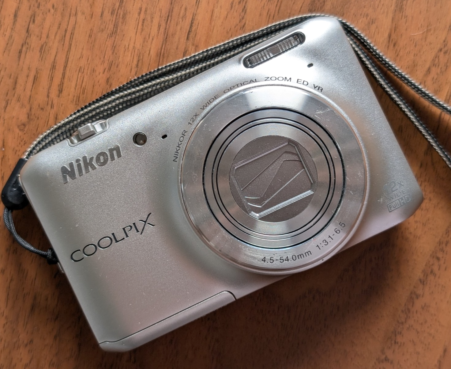 2860 Nikon ニコン COOLPIX デジカメ S6400 Amazon.com : Nikon COOLPIX S6400 16 MP Digital Camera with