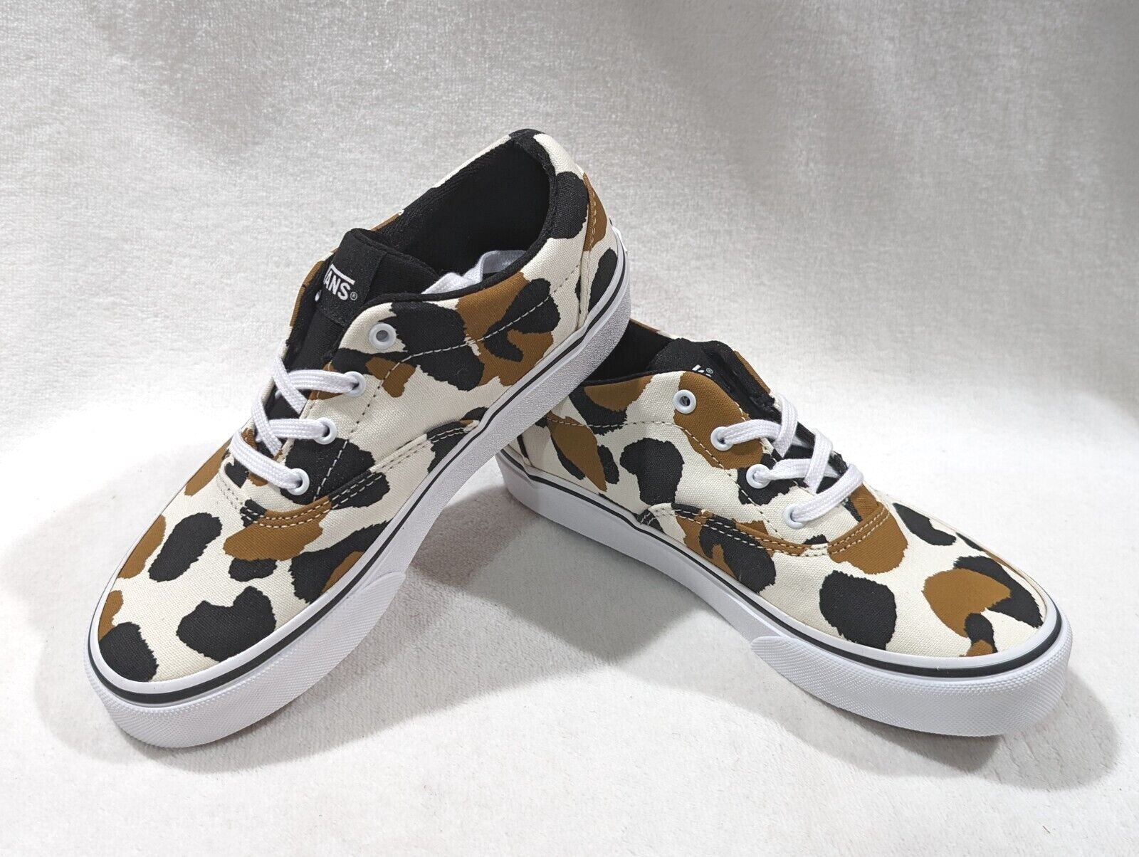 Vans Boy's Doheny Calico Cat Multicolor Skate Shoes