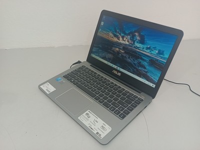 Asus E403S 128GB HDD 4GB RAM Intel Pentium N3700 Processor