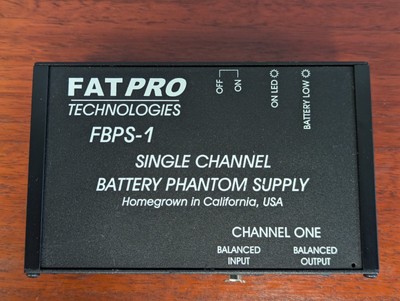 FAT PRO Technologies single-channel battery-operated phantom power supply