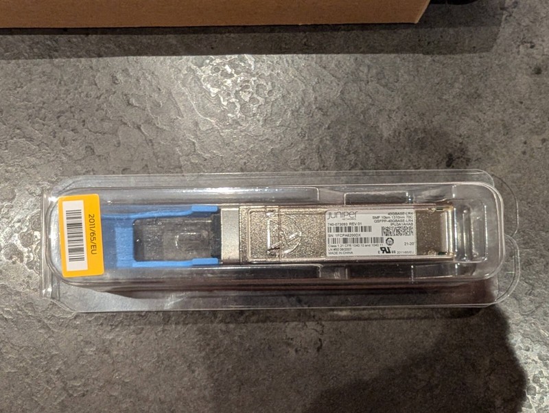 Juniper Qsfpp 40g Lr4 Qsfpp-40gbase-Lr4 New Sealed