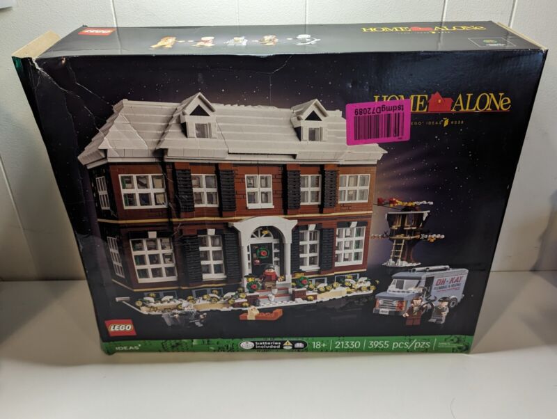 LEGO IDEAS Home Alone 21330 New Factory Sealed Bags -