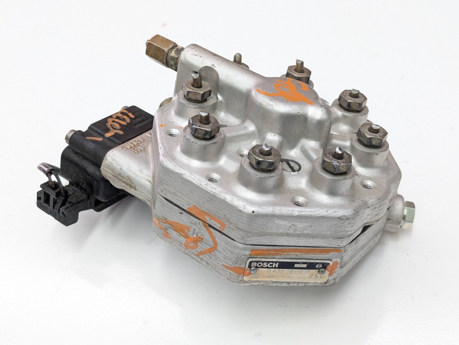 MERCEDES-BENZ 420SEL 560SEC 560SEL 560SL BOSCH Fuel