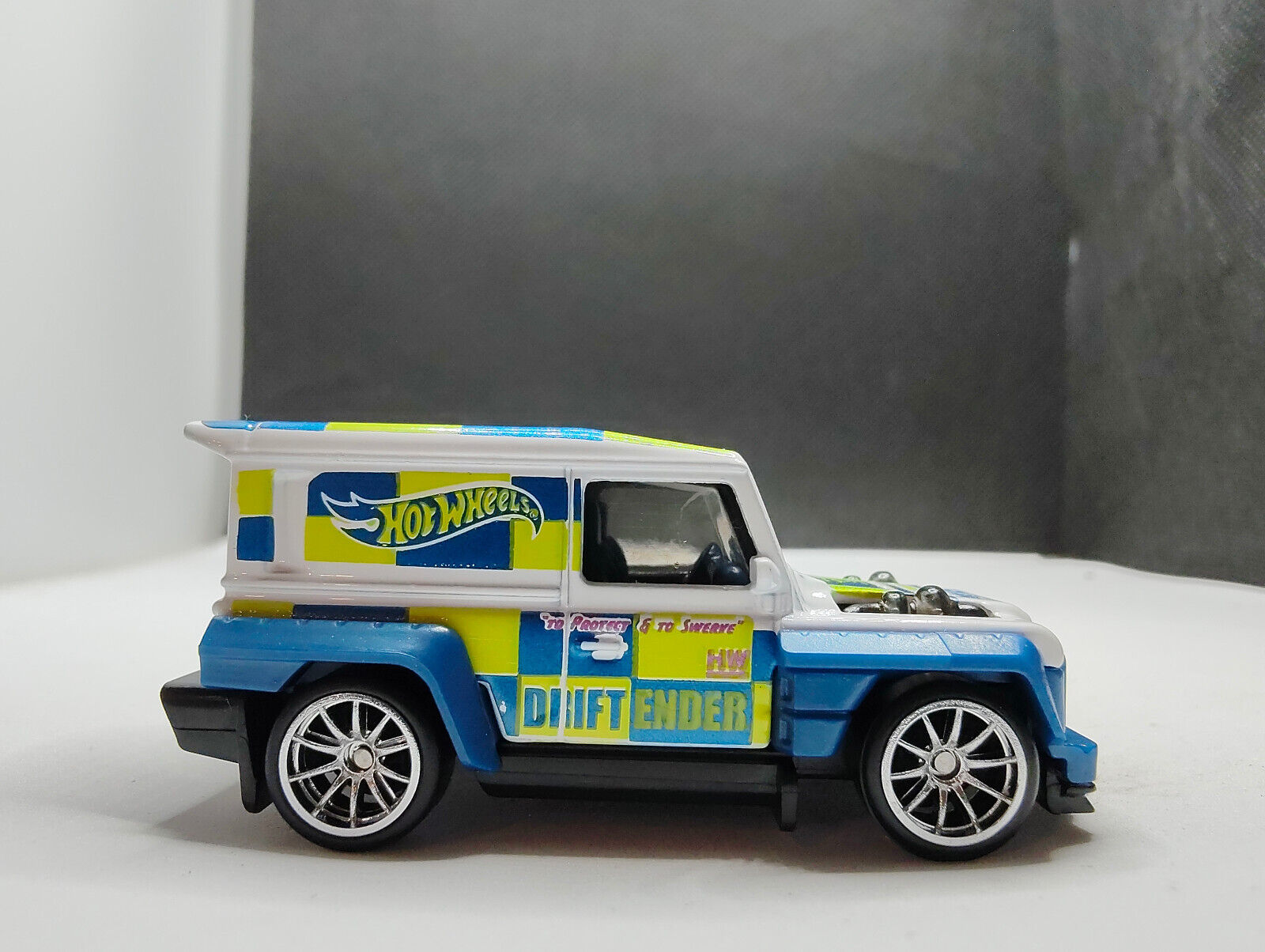 2025 HOT WHEELS PROTOTYPE FACTORY TEST RUN RIVET White Drift 2025 HOT WHEELS PROTOTYPE FACTORY TEST RUN RIVET White Drift