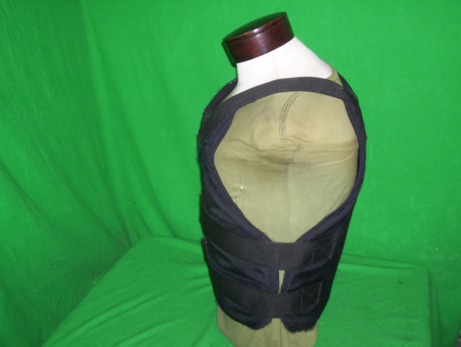 UNICOR Body Armor Bullet Proof Tack Vest. Level IIIA Large MFG 2011 GOOD #H-08