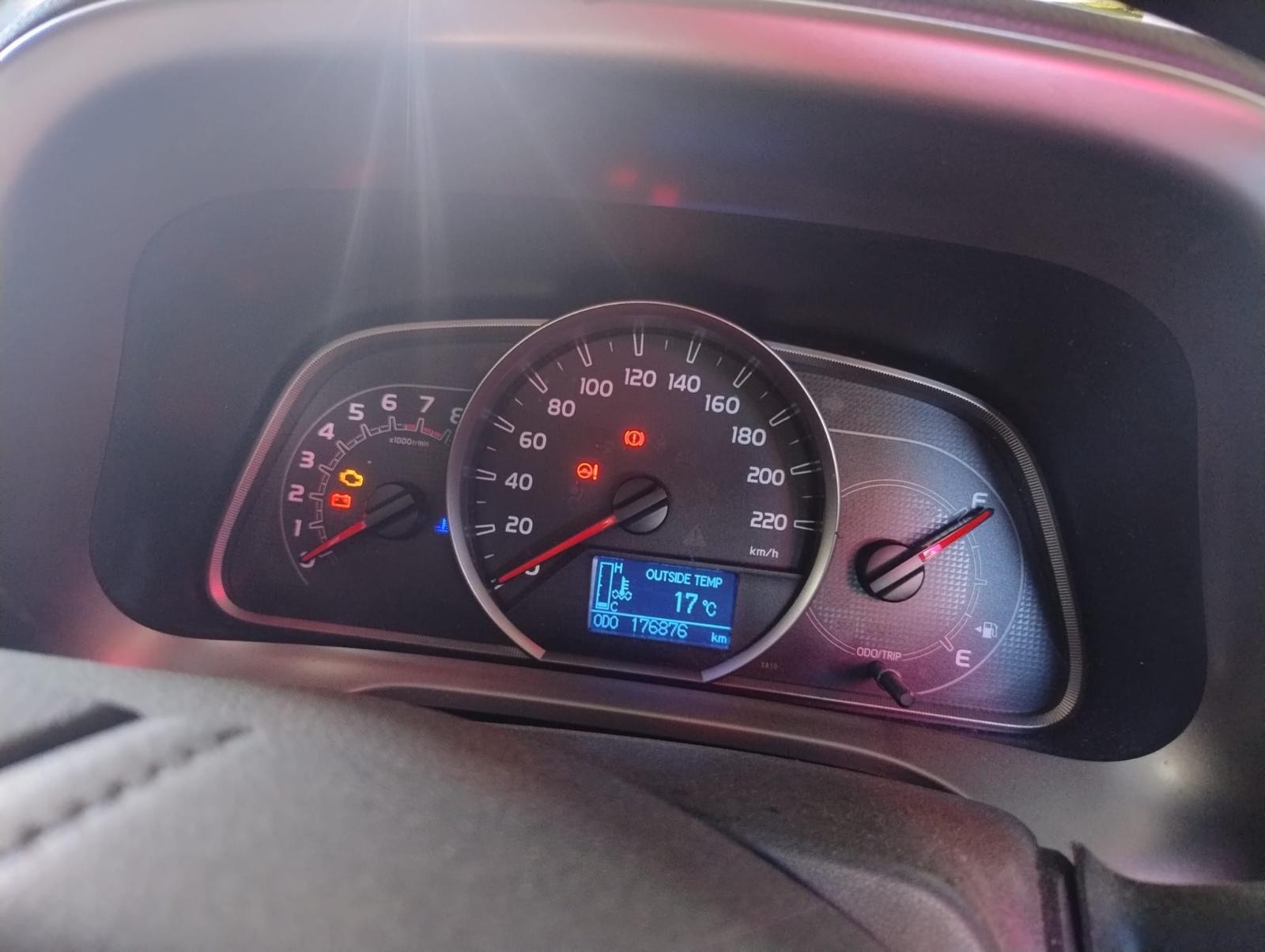 TOYOTA RAV4 GX 12/2012-09/2015 STEERING WHEEL VINYL XA40 - thumbnail 12