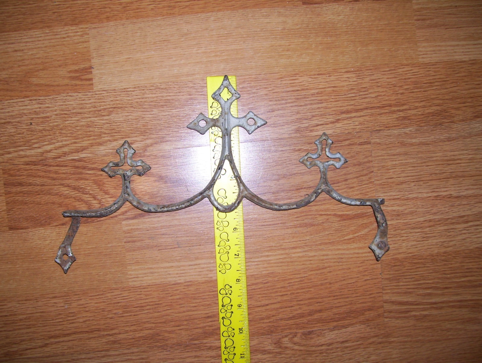Vintage Cast Iron Gate Fence Topper 3 Cross topper Cemetery fence