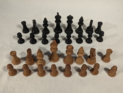 Vintage 1940s Wood Staunton Chess Set ~ 3'' King ~ Complete