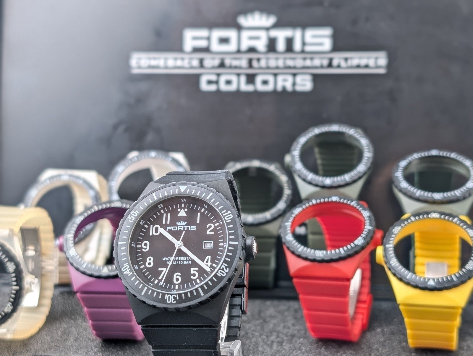 FORTIS COLORS 704.10.185.1 ベゼル10種付き Fortis 