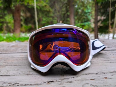 Oakley Elevate Snow Goggle