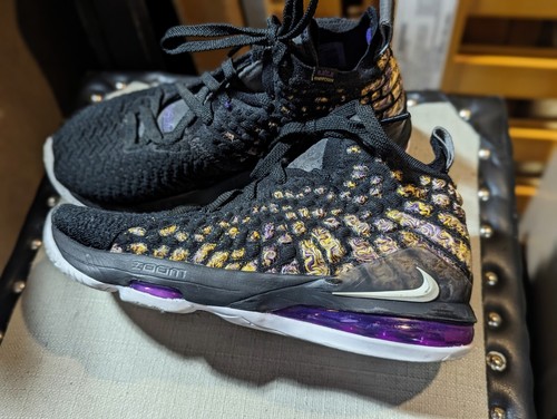 lebron 17 fake vs real