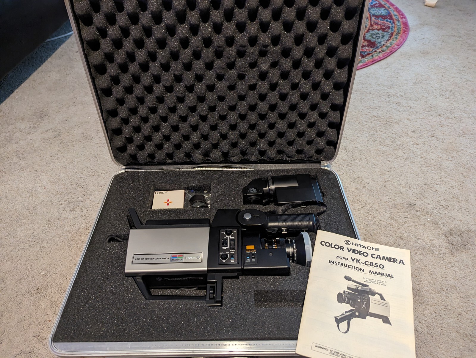 Hitachi Color Video Camera VK-C850 w/ Case and Manual Hitachi Color Video Camera VK-C850 w/ Case and Manual