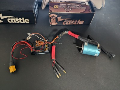 Castle Creations Copperhead 10 1406-3800kv and b-link 