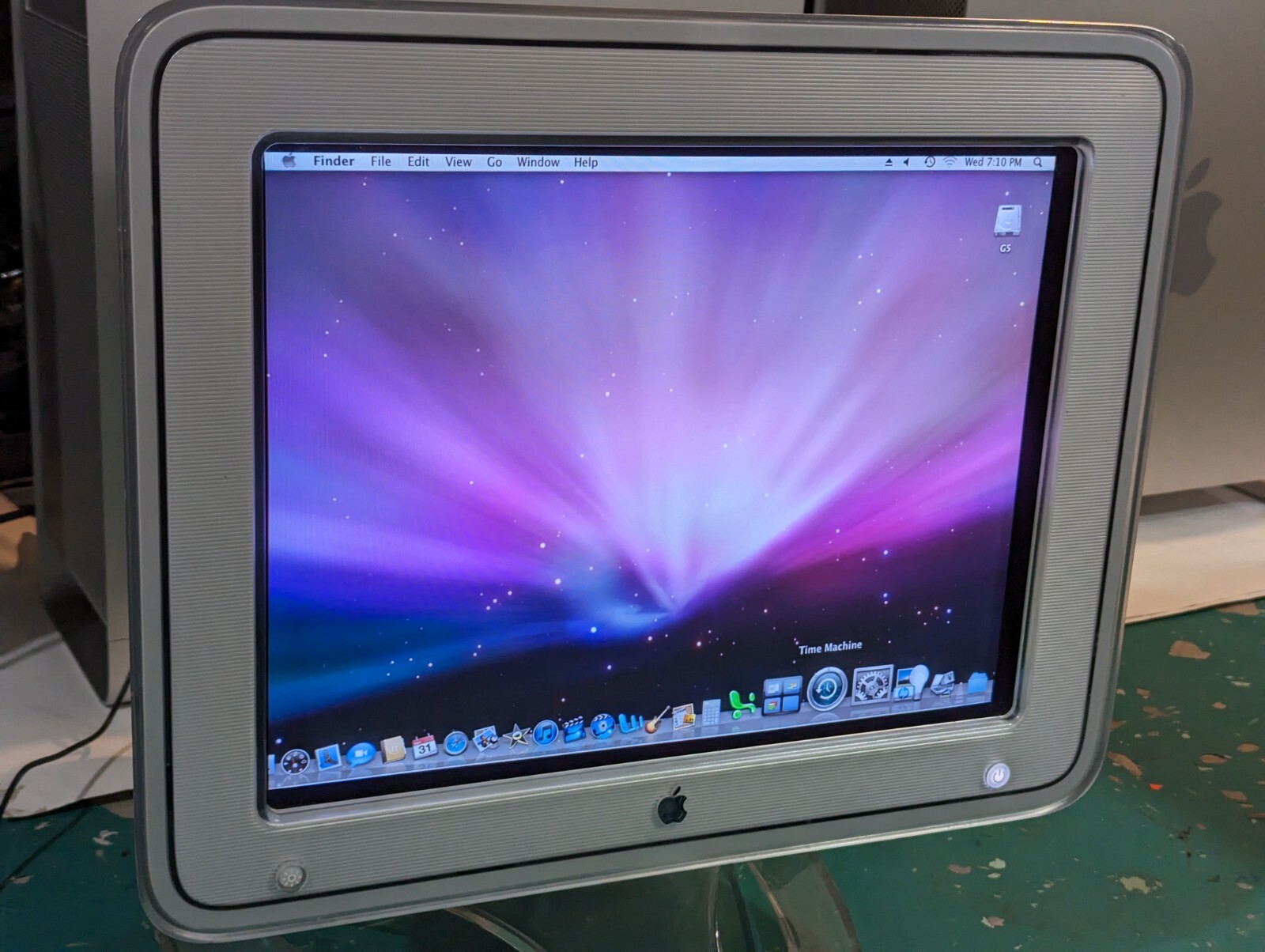 CLEAR SEE THROUGH Apple M7768 Studio Display CRT Monitor | eBay CLEAR SEE THROUGH Apple M7768 Studio Display CRT Monitor | eBay