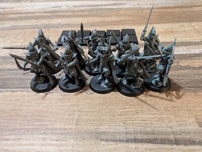 Warhammer WFB Old World Shadow Warriors 10x (Unpainted) + Square Bases