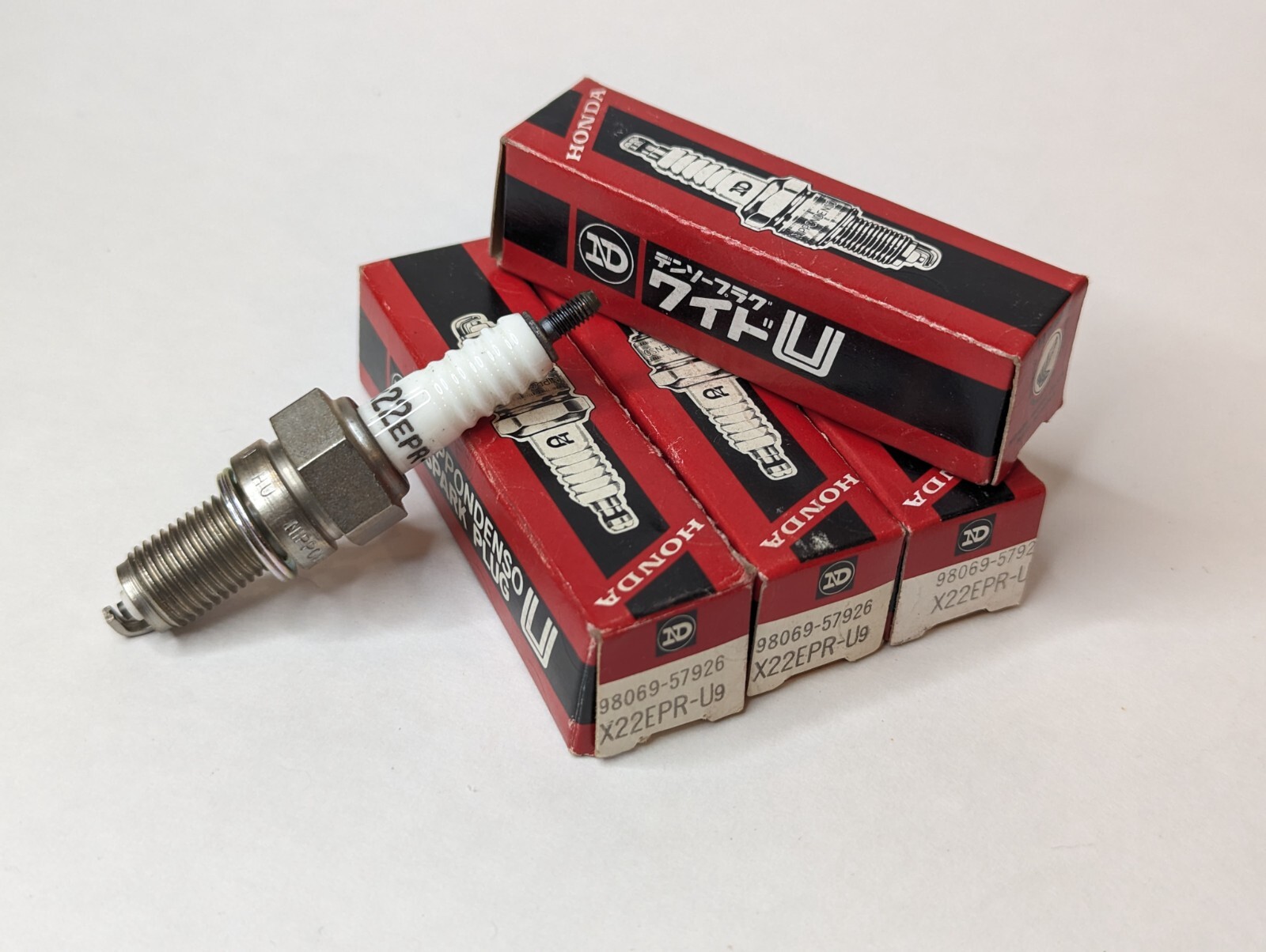 NOS Genuine Honda Denso Spark Plugs Set of 4 98069-57926