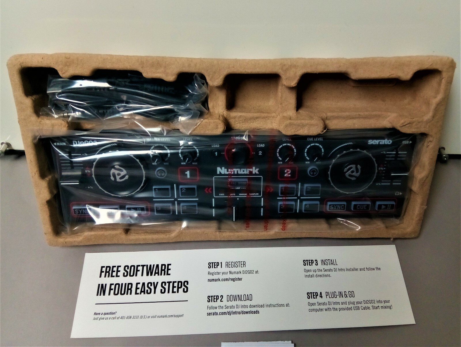 Numark DJ2 GO2 Pocket DJ Controller With Audio Interface