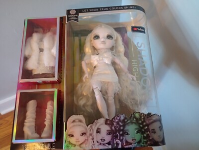 MGA Entertainment Natasha Zima 12 in Fashion Doll - 583547EUC
