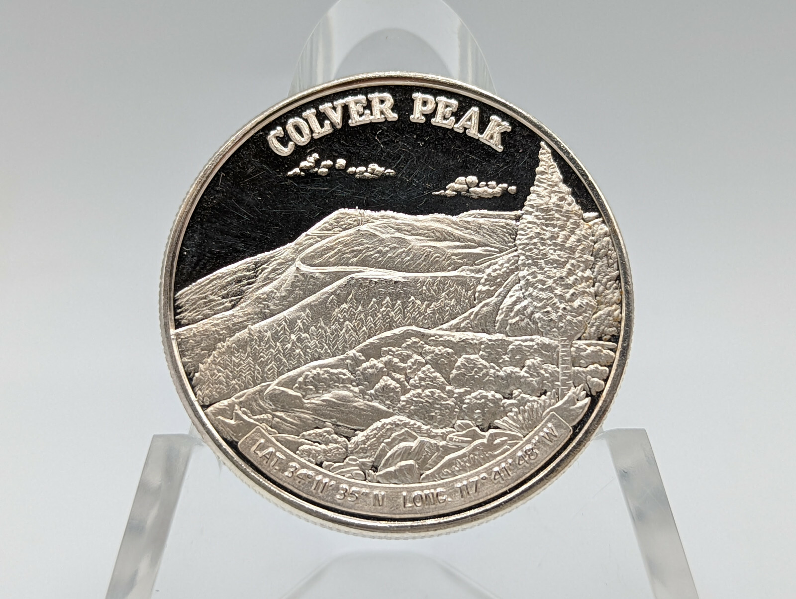 RARE! 1988 1oz .999 Silver Round **Colver Peak / US