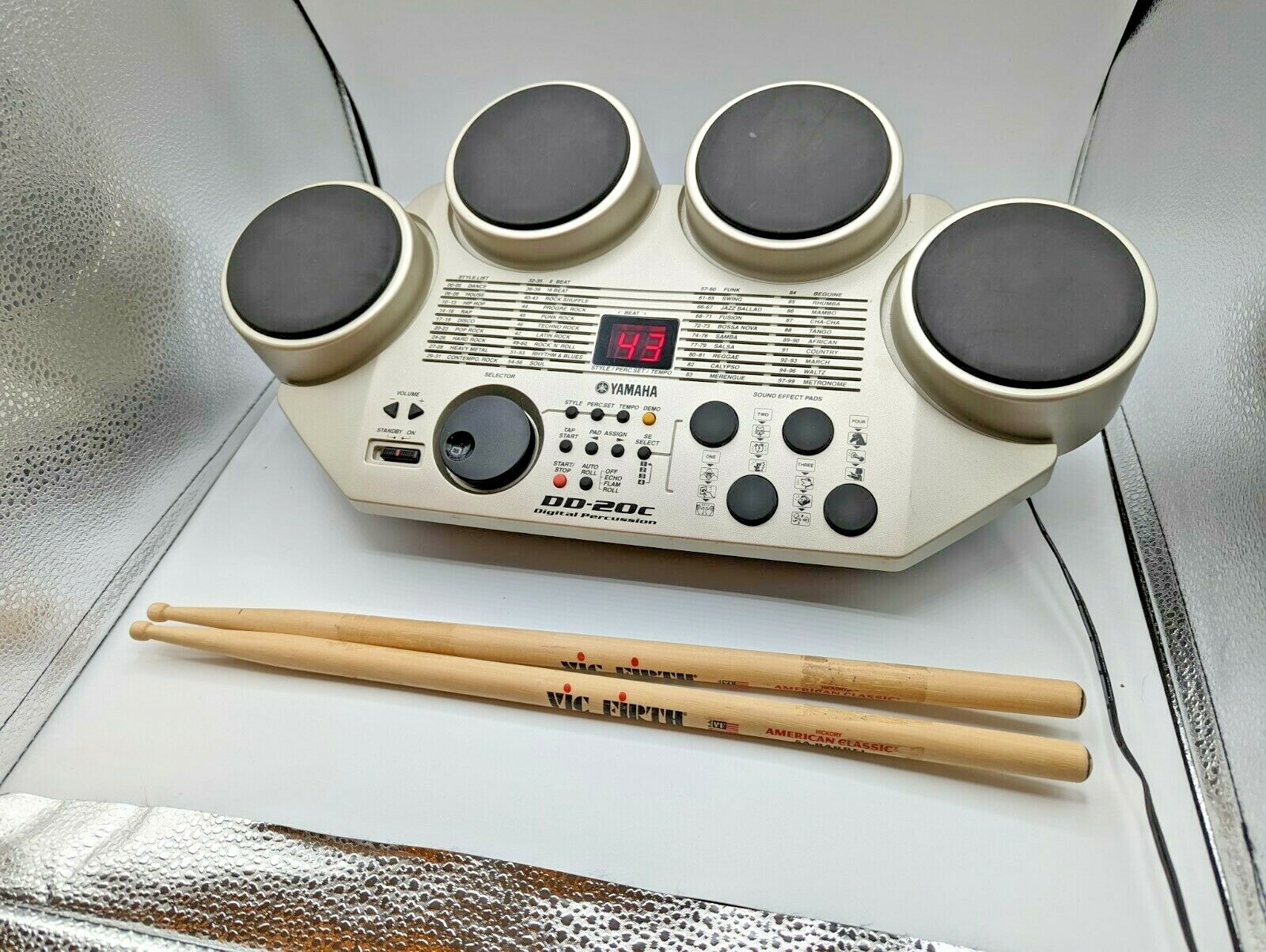 Yamaha DD20c Digital Percussion Drum Set Electronic Tested With Drum