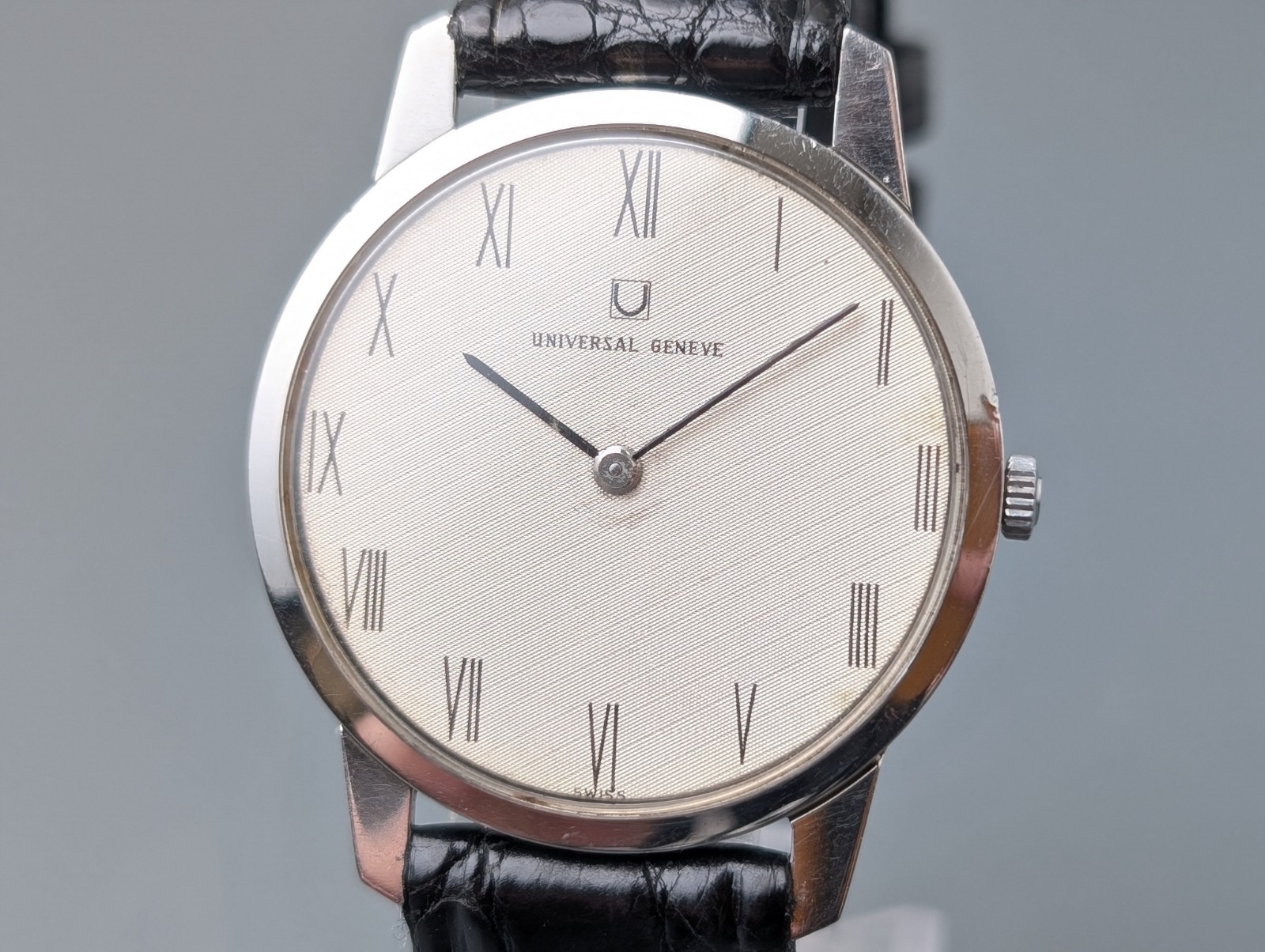 腕時計 Universal geneve 842101 手巻 2針