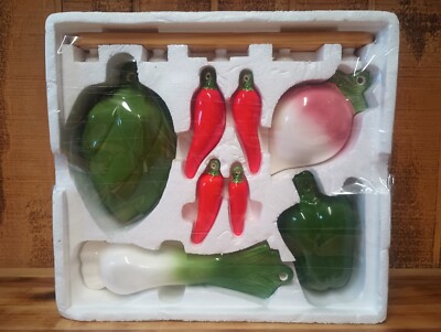 6 Pc Ceramic Hanging Vegetables With Wood Hanger Measuring Cups 