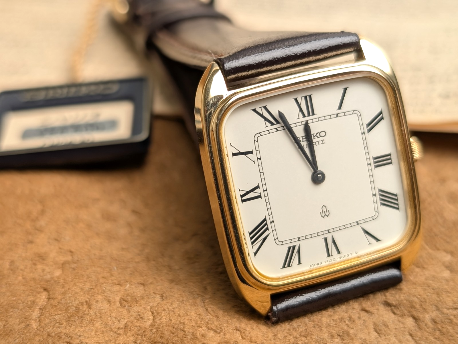 Vintage 1980's SEIKO 7820-5500 White Roman Dial Quartz Tank Men's