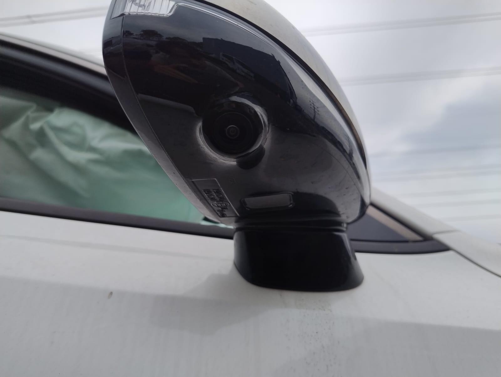 KIA STINGER CK 06/2017-04/2023 RIGHT FRONT DOOR TRIM 4 DOOR HATCHBACK - thumbnail 6