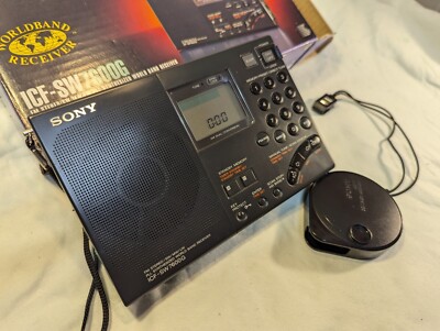 Sony ICF-SW7600G FM/AM/SW/MW/LW SSB World Band Receiver, Case, Antenna, Works