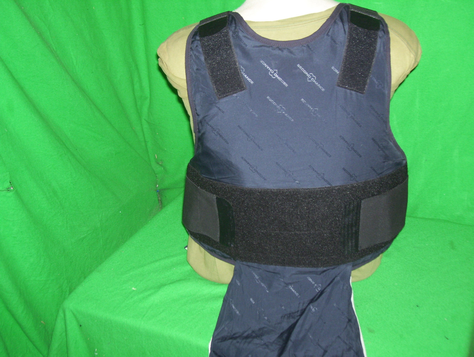 Second Chance Body Armor Level II Bullet Proof Vest  Large 2011 #F-46 FREE 5X8