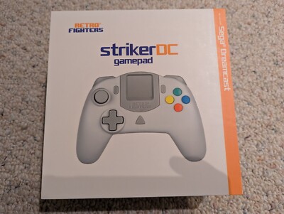 Retro Fighters StrikerDC Dreamcast Wireless Controller with Dongle
