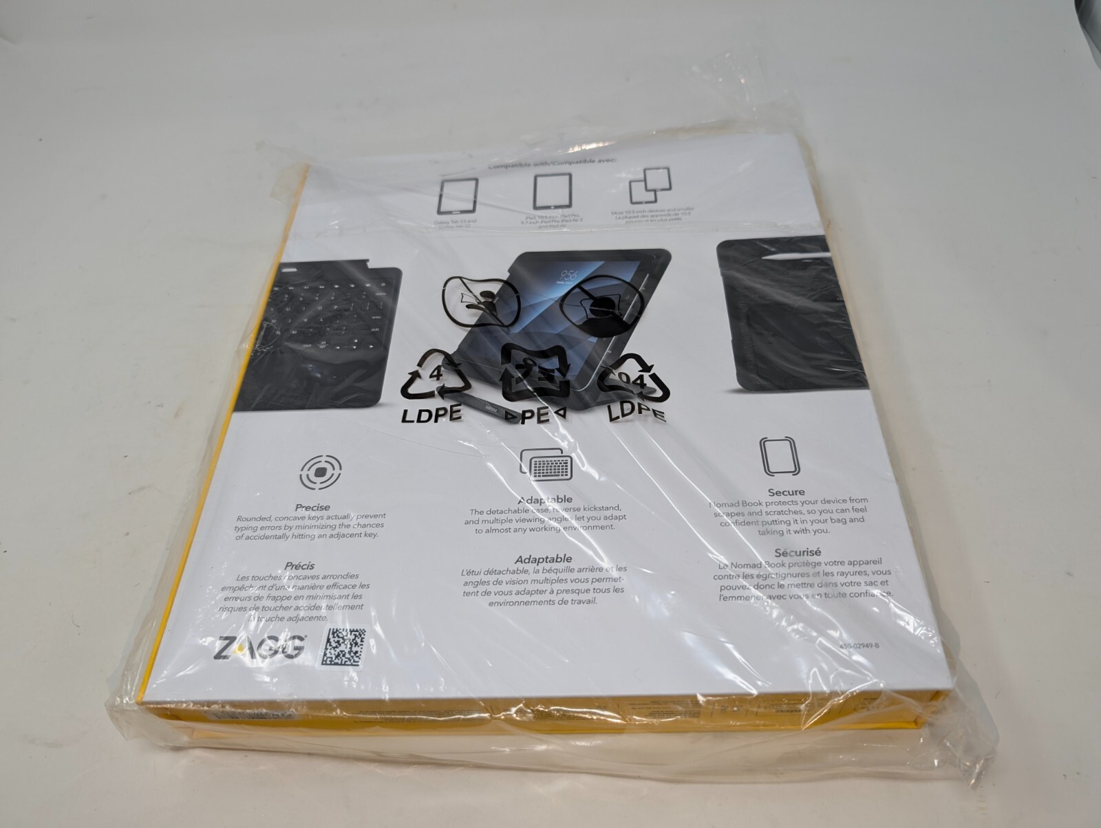 ZAGG - Nomad Book Keyboard Folio Case for Most Tablets Up To 10.5" - 9.7"  (182)