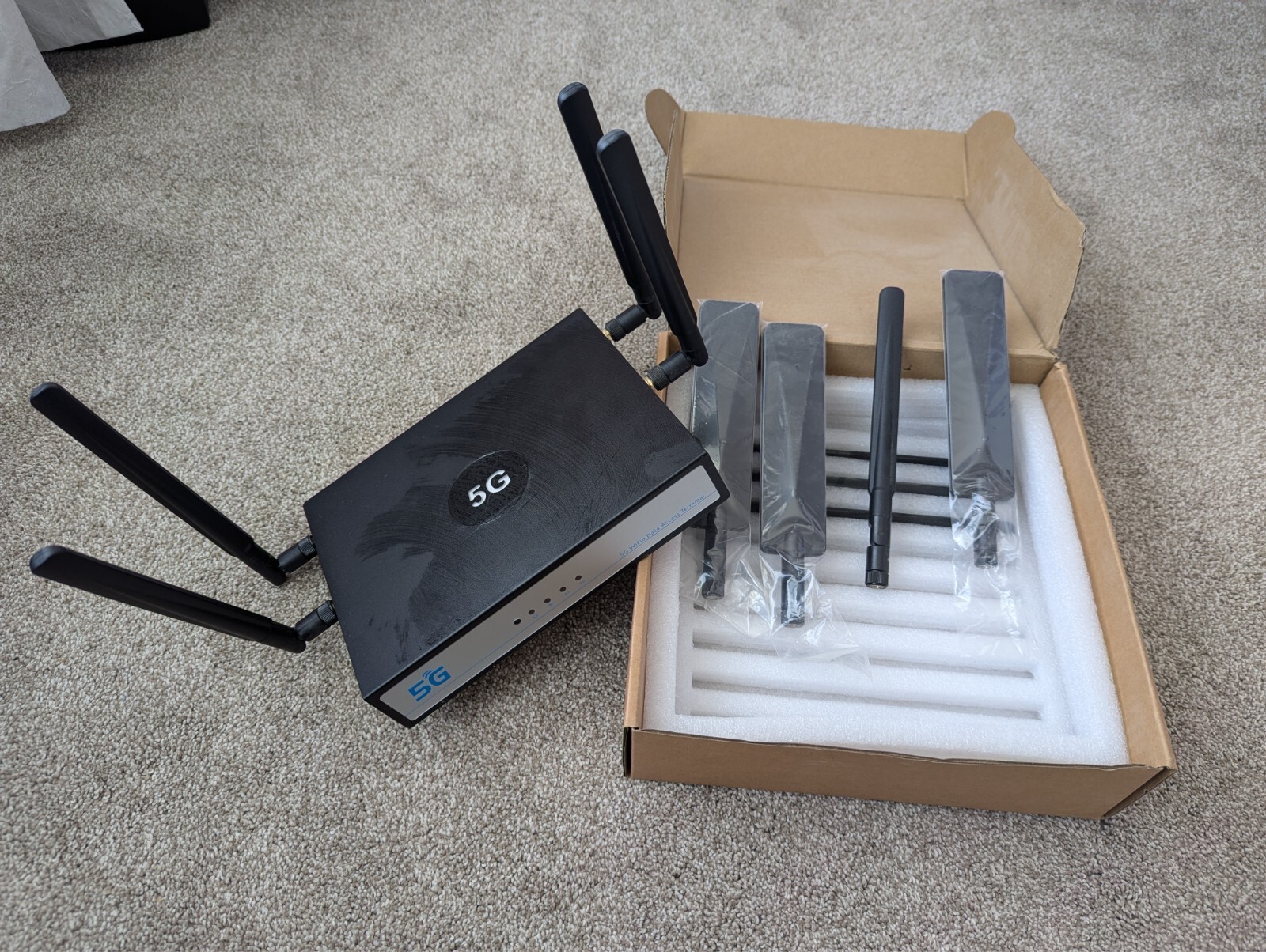 5G CPE Smart Wifi Systetm M10K21: 5G Cheetah - Wi-Fi 6