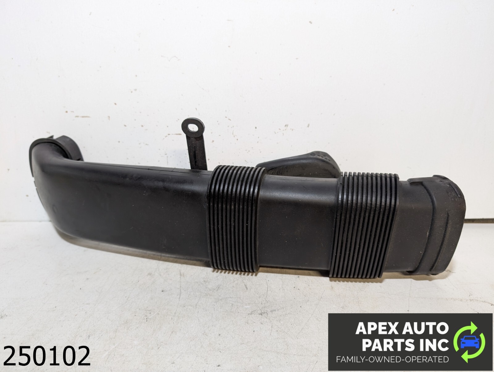 OEM 2007-2010 BMW X5 4.8L AIR INTAKE DUCT ASSEMBLY 012522 | eBay