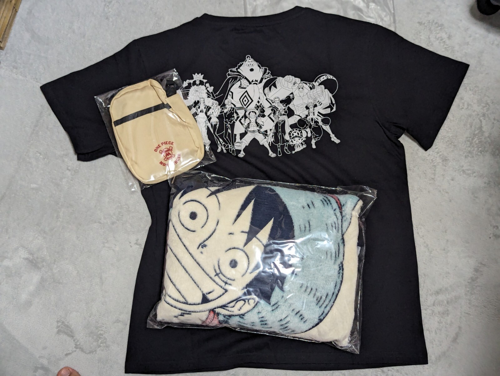 【THE MOZZ】[Premium] Whole Garment Pobi Long One Piece NEW ONE PIECE Mos Burger collaboration item T-shirt Pouch