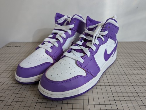 Size 6Y (Grade School) Air Jordan 1 Mid 'White Purple