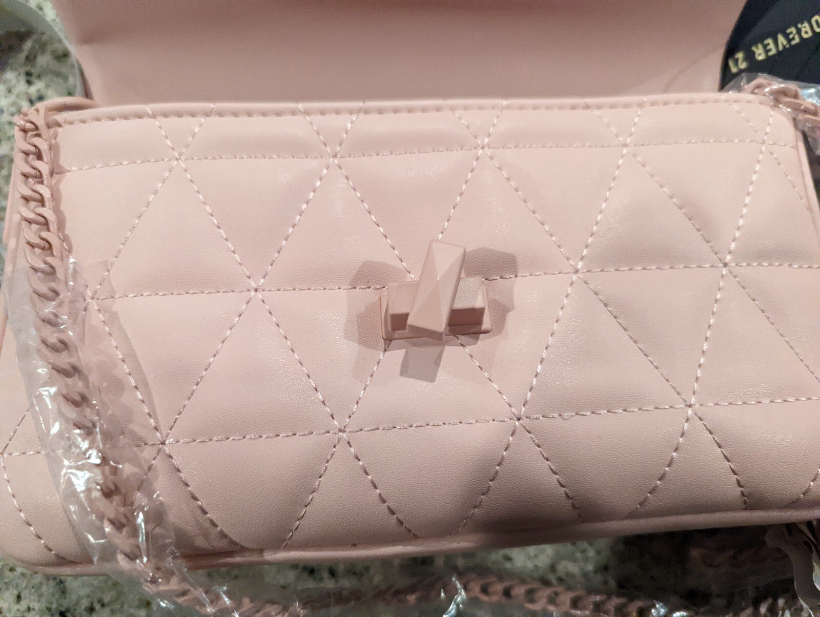 バッグ NAMAI The Falu Quilted Kanteen Bag バッグ NAMAI The Falu Quilted Kanteen Bag NAMAI The Falu
