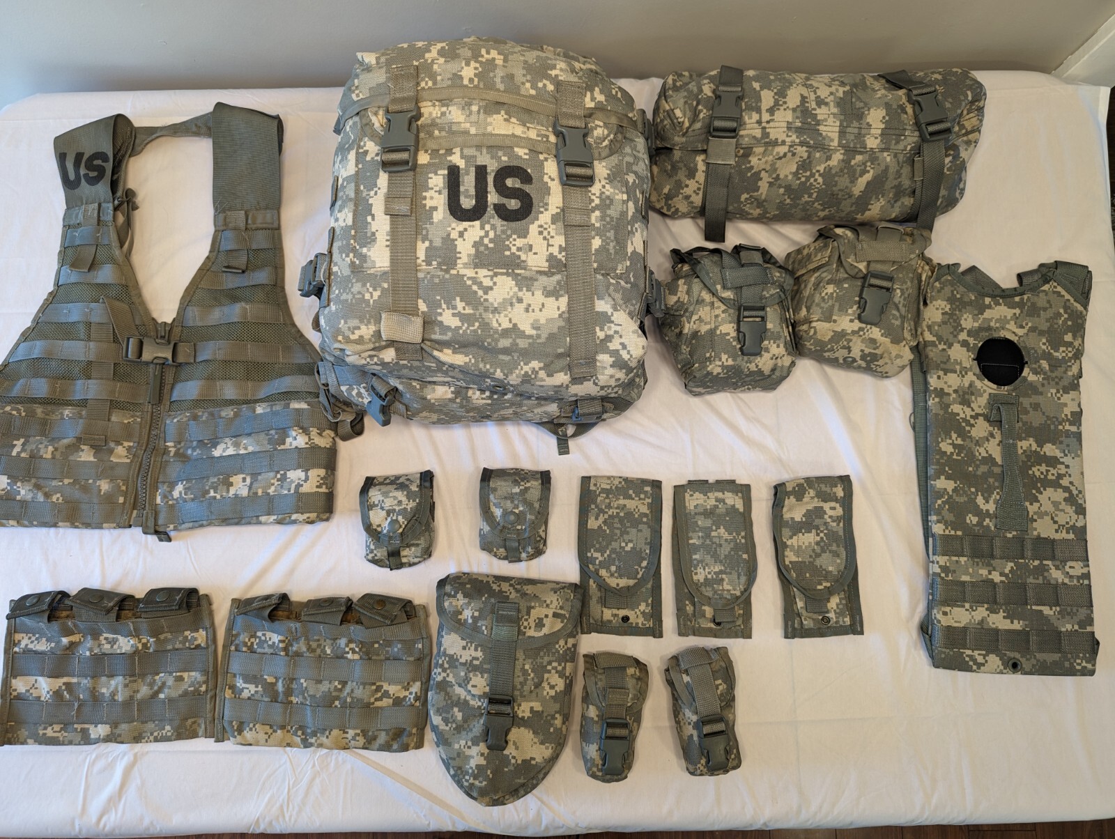 MILITARY - 米軍 実物 パッド付きスリング ACU US 米軍実物 パッド アジャスタブル LMG/SAW 2ポイント スリング